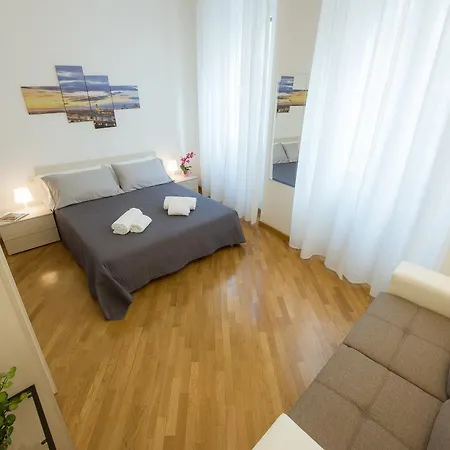 Canacci Stylish 2 Bedroom