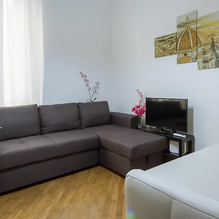 Appartamento Canacci Stylish 2 Bedroom Firenze
