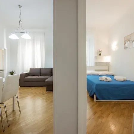 Canacci Stylish 2 Bedroom Appartamento *