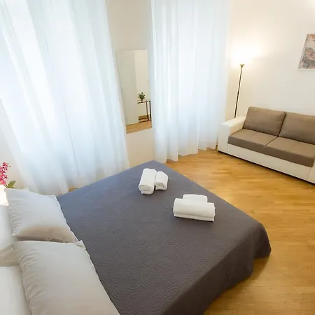 Stylisch Canacci 2 Bedroom Appartamento Firenze
